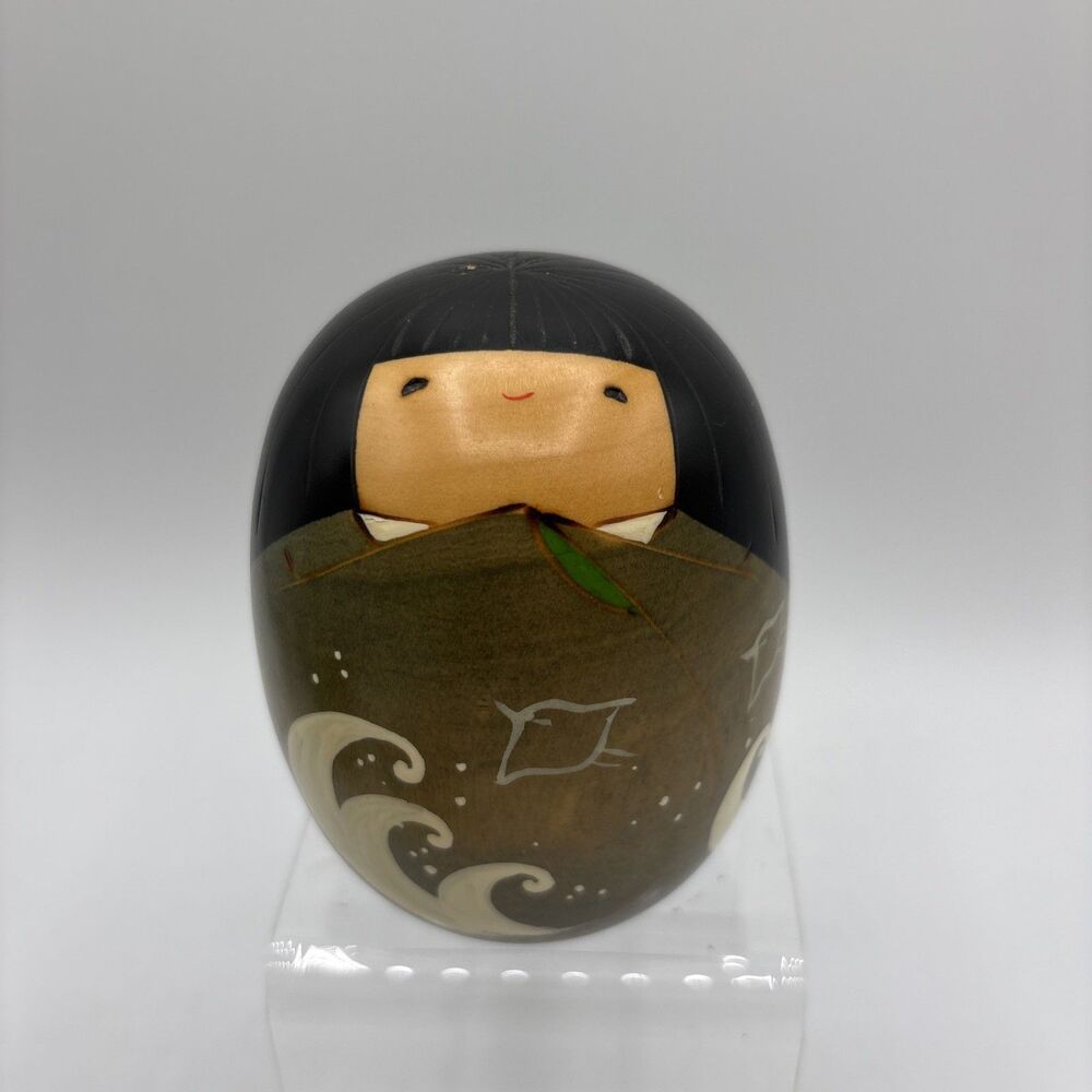Japanese KOKESHI Wooden Doll 3.5"H Girl Kimono NATSU Summer Sea Waves